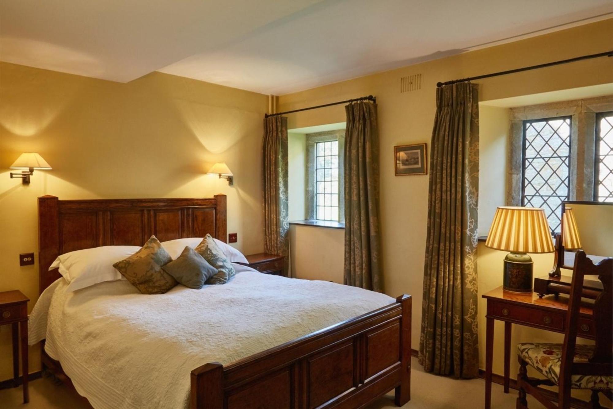 Bailiffscourt Hotel & Spa Arundel Buitenkant foto