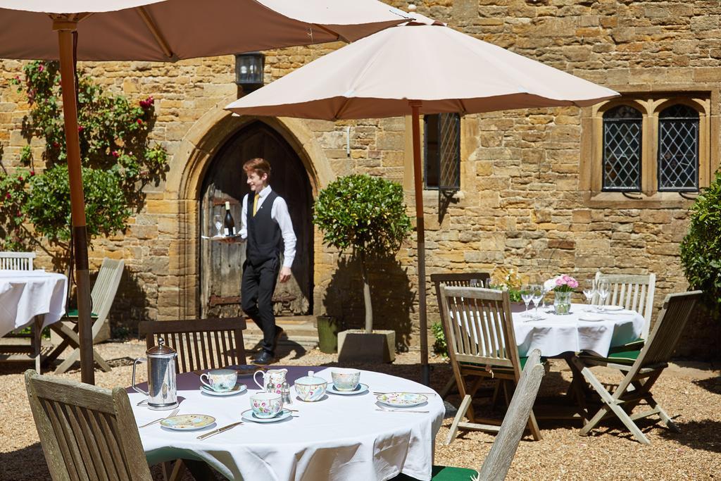 Bailiffscourt Hotel & Spa Arundel Buitenkant foto