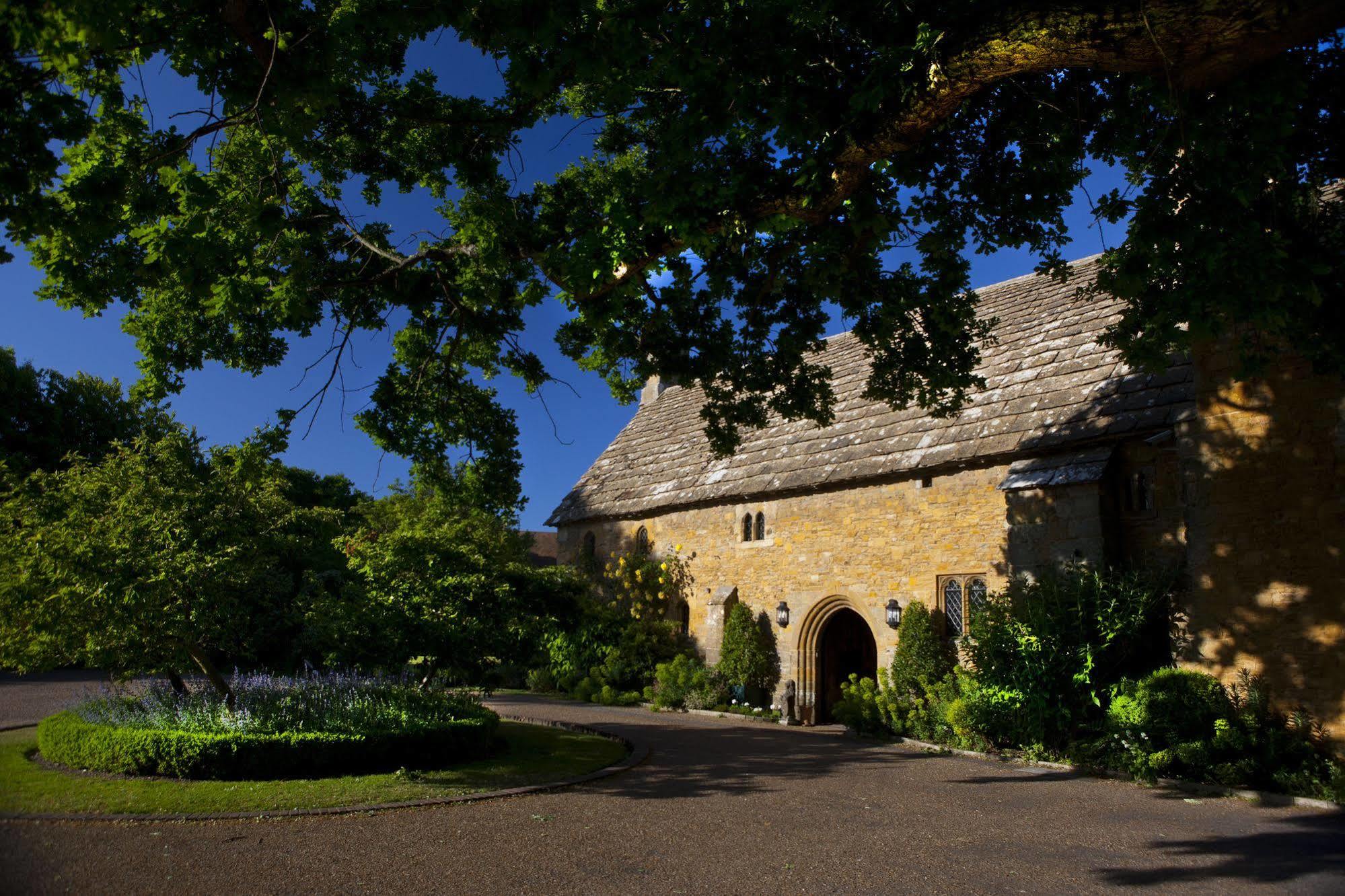 Bailiffscourt Hotel & Spa Arundel Buitenkant foto